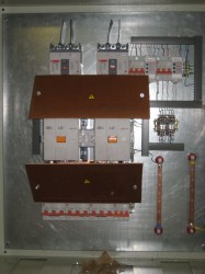 Шкаф АВР на 160 ампер, на комплектующих LS Industrial Systems