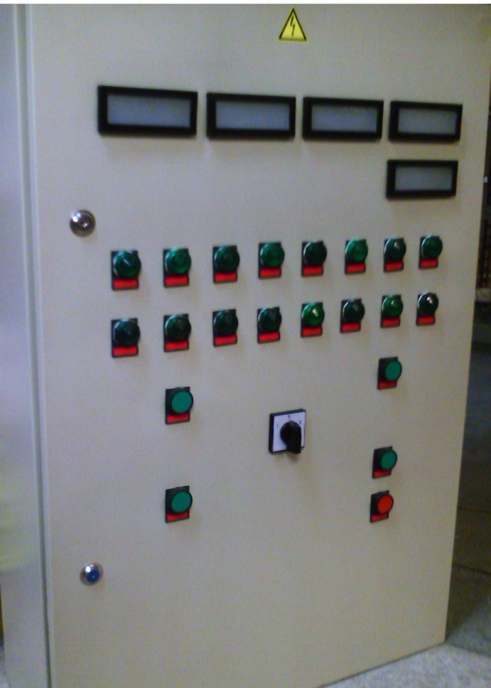 Панель управления щита пожарной сигнализации